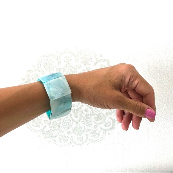 Turquoise Shell Elastic Bracelet